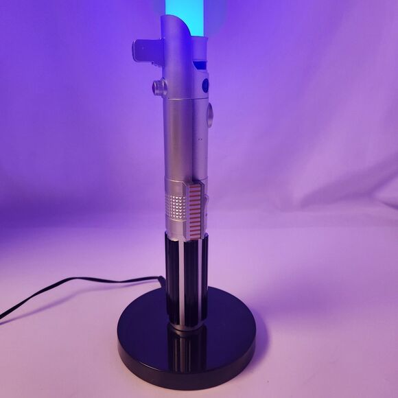 Star Wars Luke Skywalker Lightsaber LED Lamp 23 Inch Desk Lamp Night Light - Picture 5 of 16